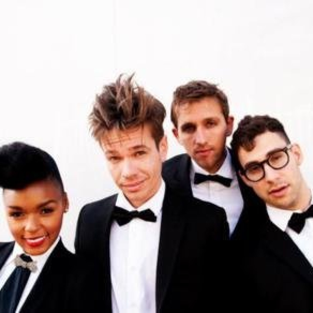 We are young. Janelle Monae fun. Fun feat Janelle Monae. We are young fun feat Janelle Monáe. Группа fun we are young.